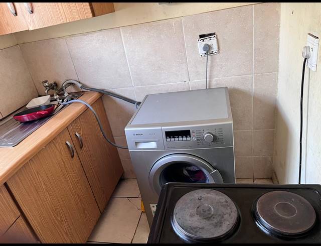 2 BEDROOM APARTMENT FOR SALE IN RUSTENBURG CENTRAL